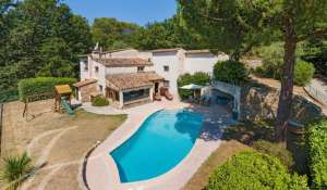 Продажа Дом Châteauneuf-Grasse