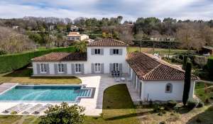 Продажа Дом Châteauneuf-Grasse