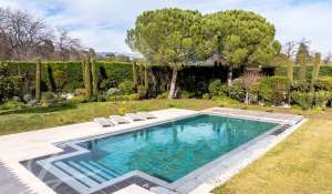 Продажа Дом Châteauneuf-Grasse