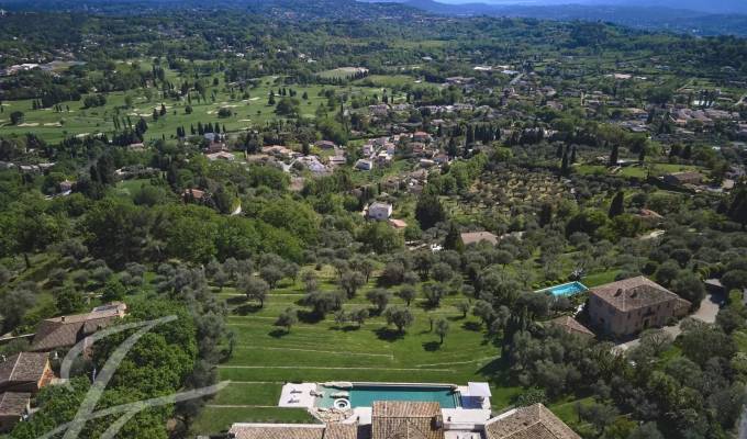 Продажа Дом Châteauneuf-Grasse