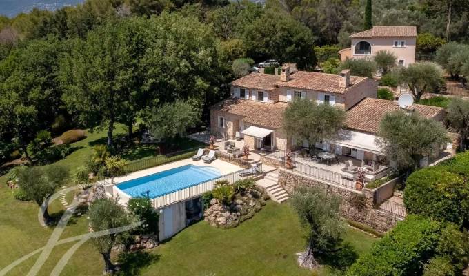 Продажа Дом Châteauneuf-Grasse