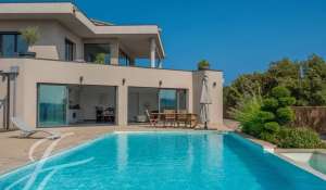 Продажа Вилла Sainte-Lucie-de-Porto-Vecchio